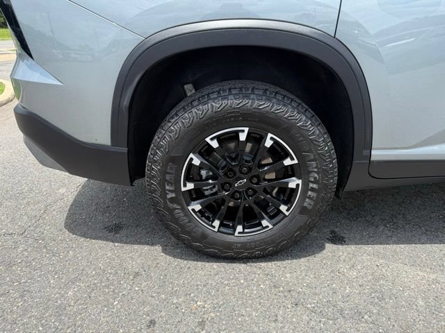 Used 2025 Chevrolet Traverse Z71 w/ LPO, Cargo Package AWD/4WD image 7