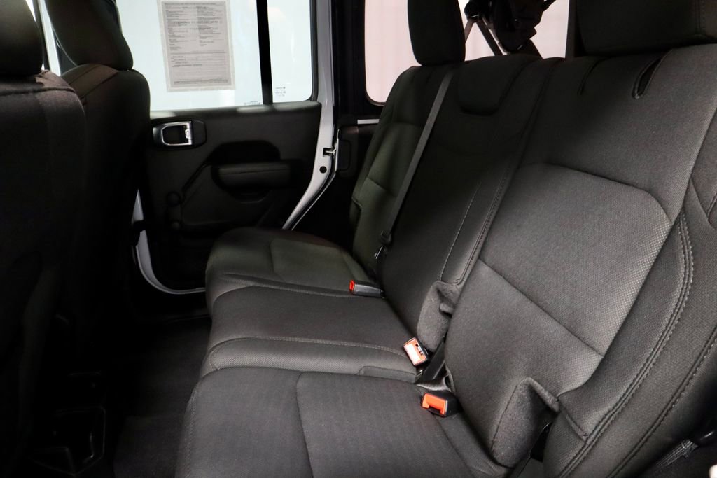 Used 2022 Jeep Wrangler Unlimited Sport AWD/4WD image 21
