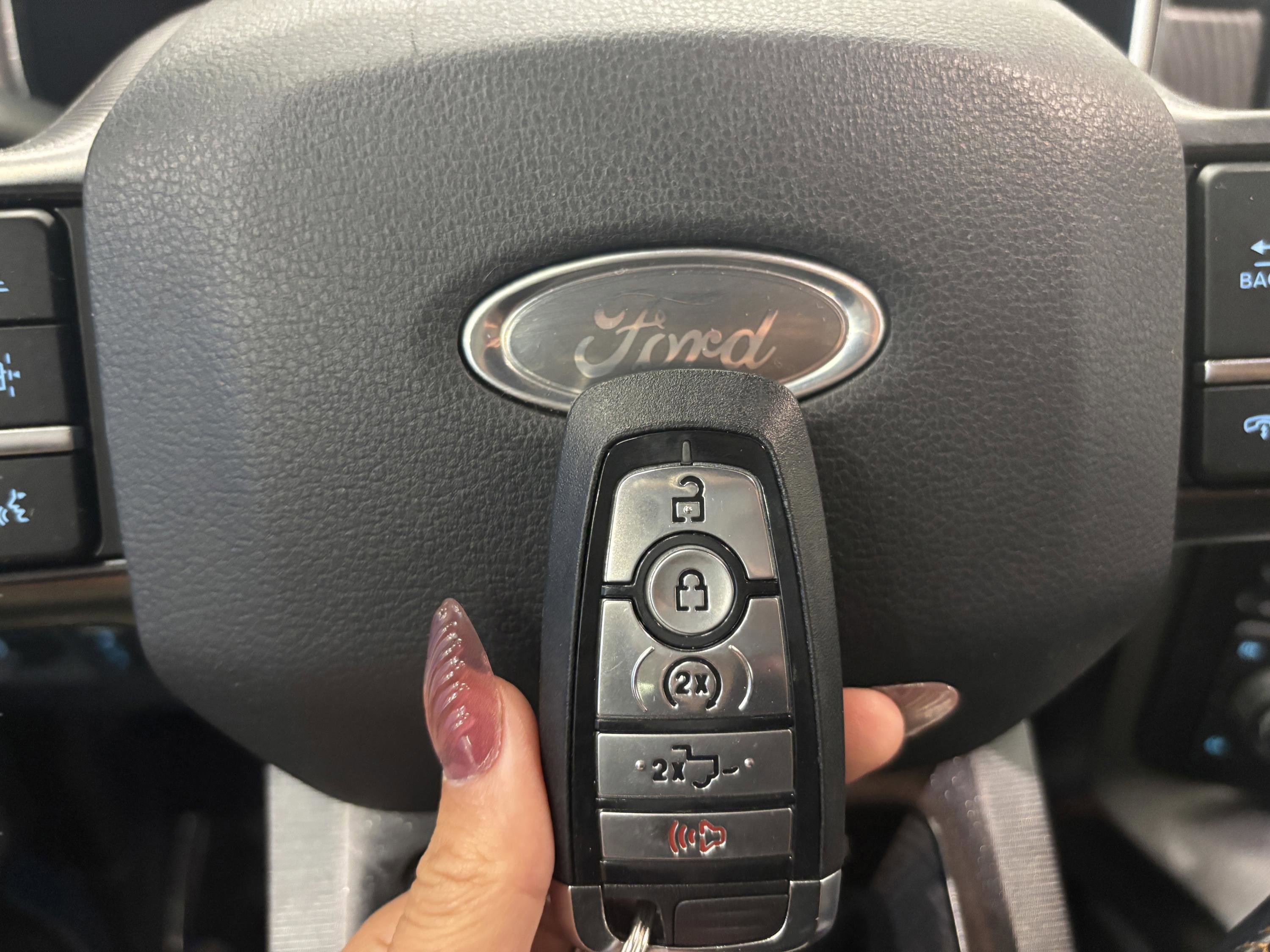 Certified 2023 Ford F150 Platinum w/ Equipment Group 701A High image 25