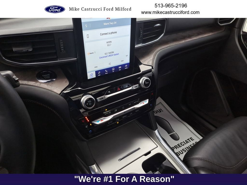 Certified 2022 Ford Explorer Platinum w/ Equipment Group 601A AWD/4WD image 16