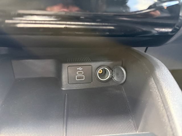 Certified 2024 Ford Escape ST-Line w/ Tech Pack #1 FWD image 7
