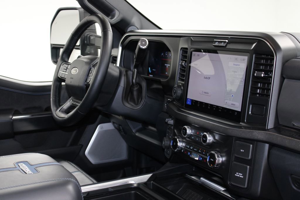 Certified 2025 Ford F350 Platinum image 32