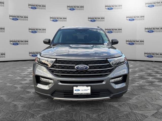 Certified 2023 Ford Explorer XLT w/ Equipment Group 202A AWD/4WD image 8