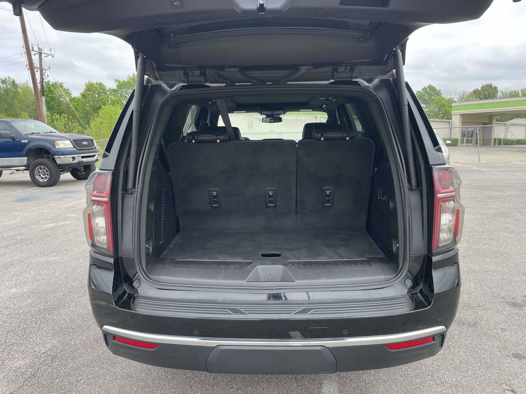 Used 2023 Chevrolet Tahoe LT w/ LT Signature Package image 10