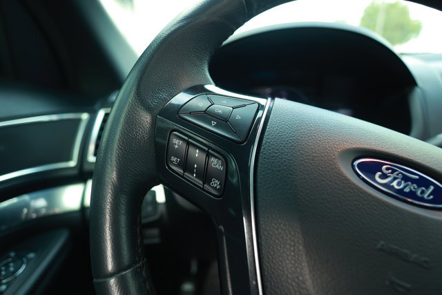 Certified 2019 Ford Explorer Limited w/ Ford Safe & Smart Package FWD image 14