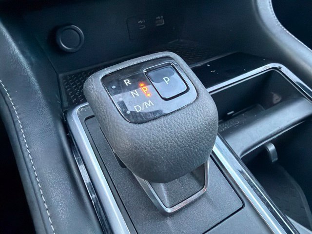 Used 2022 Nissan Pathfinder SL AWD/4WD image 40