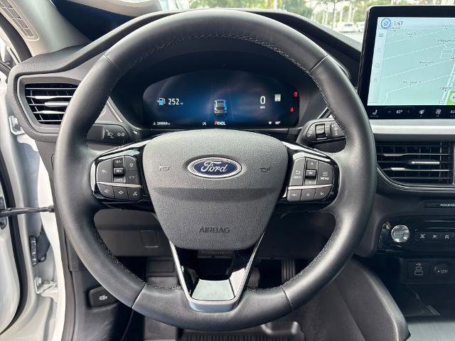 Certified 2024 Ford Escape Platinum w/ Premium Technology Package image 14