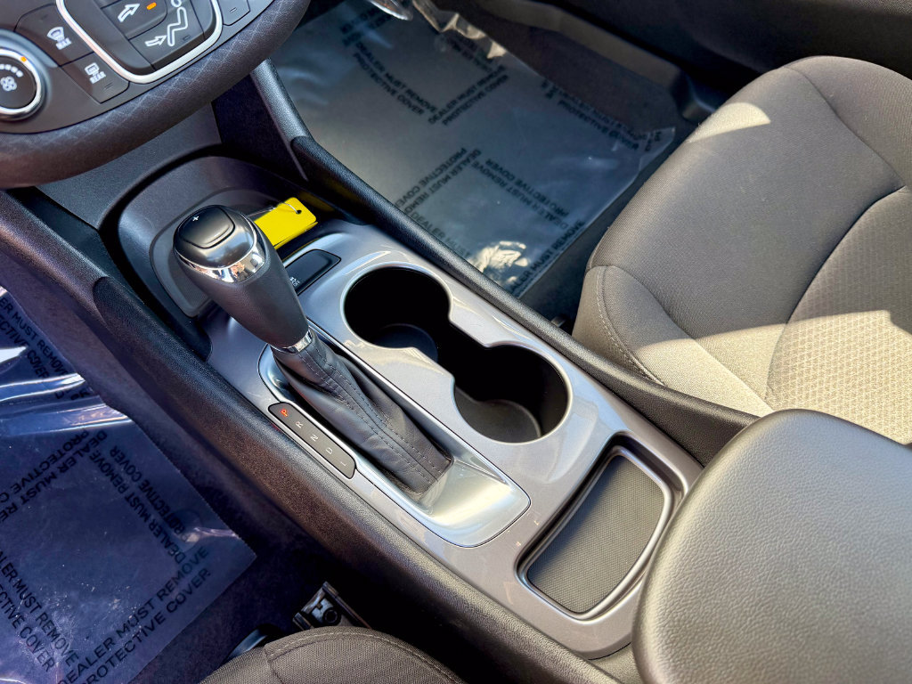 Used 2020 Chevrolet Malibu LS FWD image 21