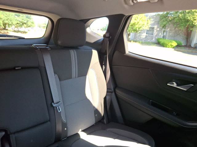Used 2025 Chevrolet Blazer LT AWD/4WD image 14