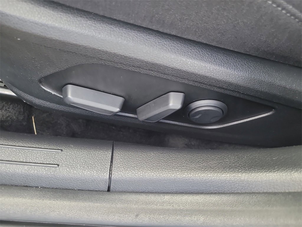 Used 2023 Hyundai Sonata SEL w/ Cargo Package image 17