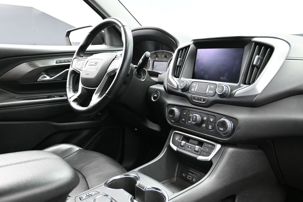 Used 2024 GMC Terrain SLT AWD/4WD image 15