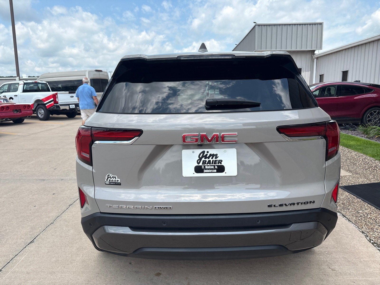 Used 2026 GMC Terrain Elevation AWD/4WD image 9