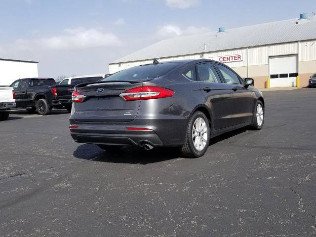 Certified 2020 Ford Fusion SE image 5