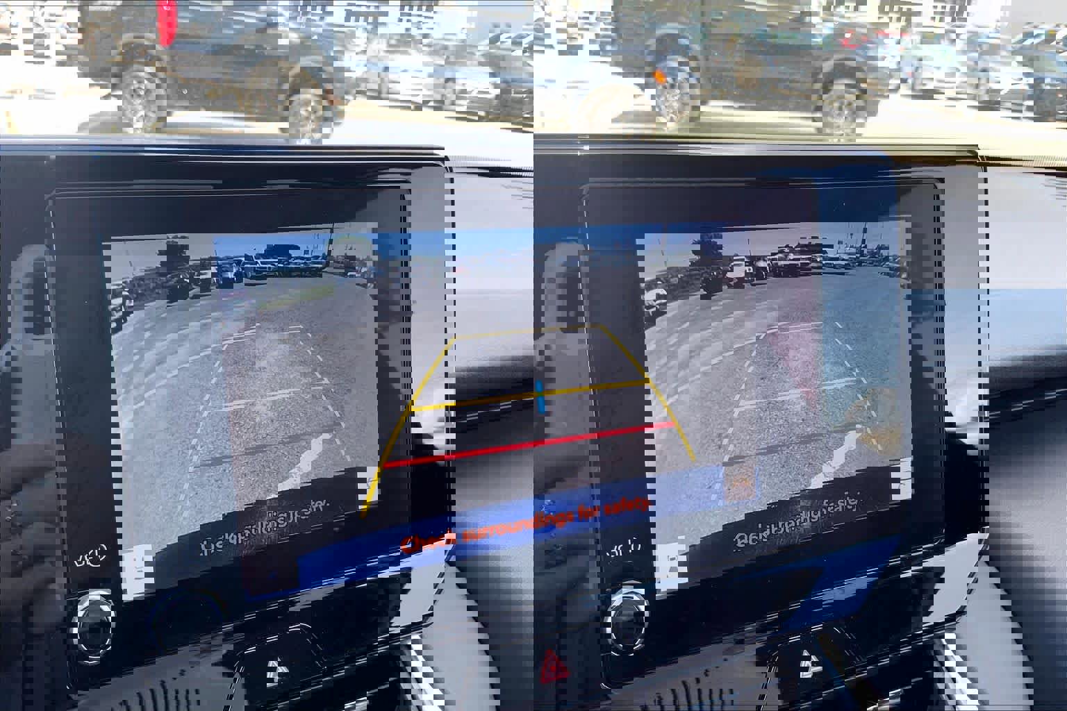 Used 2024 Toyota Venza LE AWD/4WD image 25