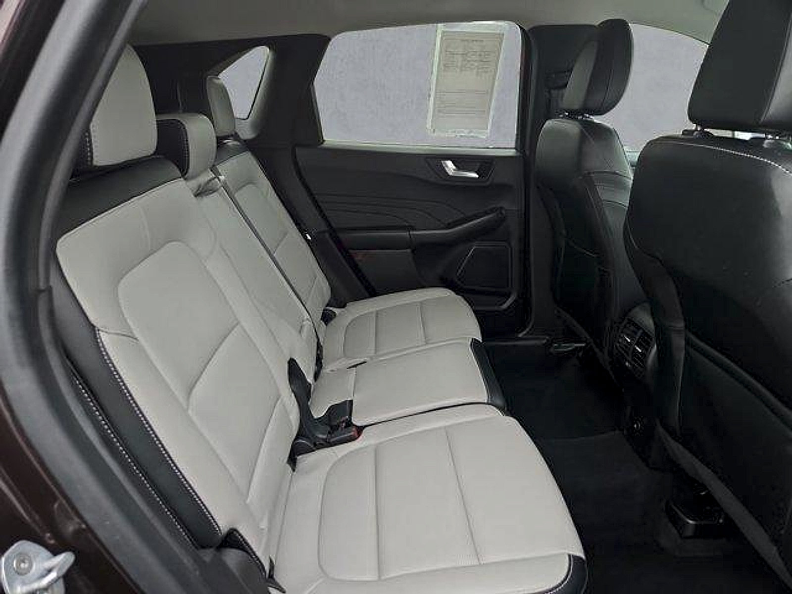 Certified 2023 Ford Escape Platinum AWD/4WD image 22