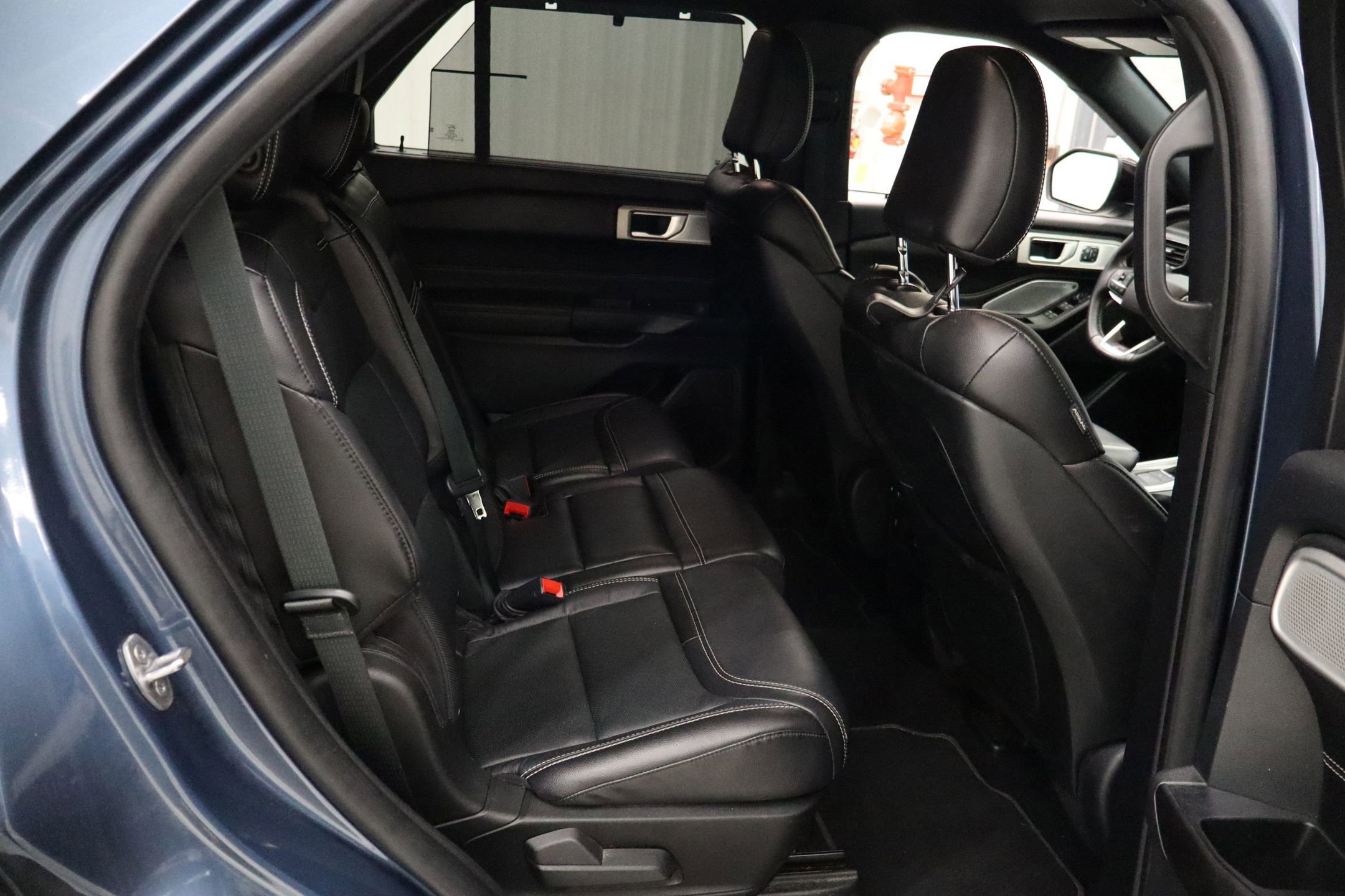 Certified 2020 Ford Explorer ST w/ Premium Technology Package image 34