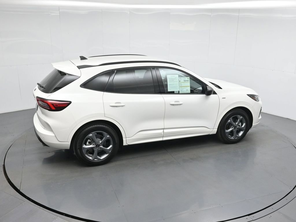 Certified 2023 Ford Escape ST-Line w/ Tech Pack #1 image 41