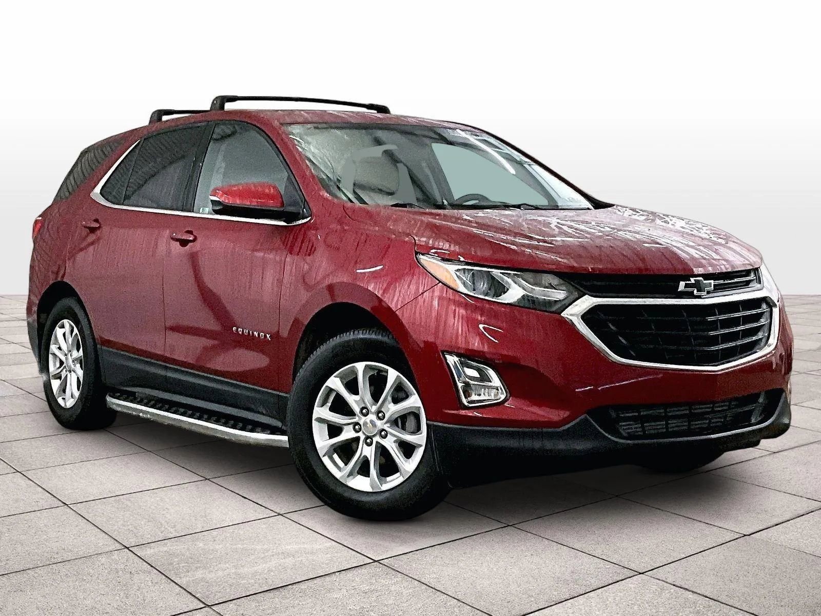 Used 2019 Chevrolet Equinox LT image 2