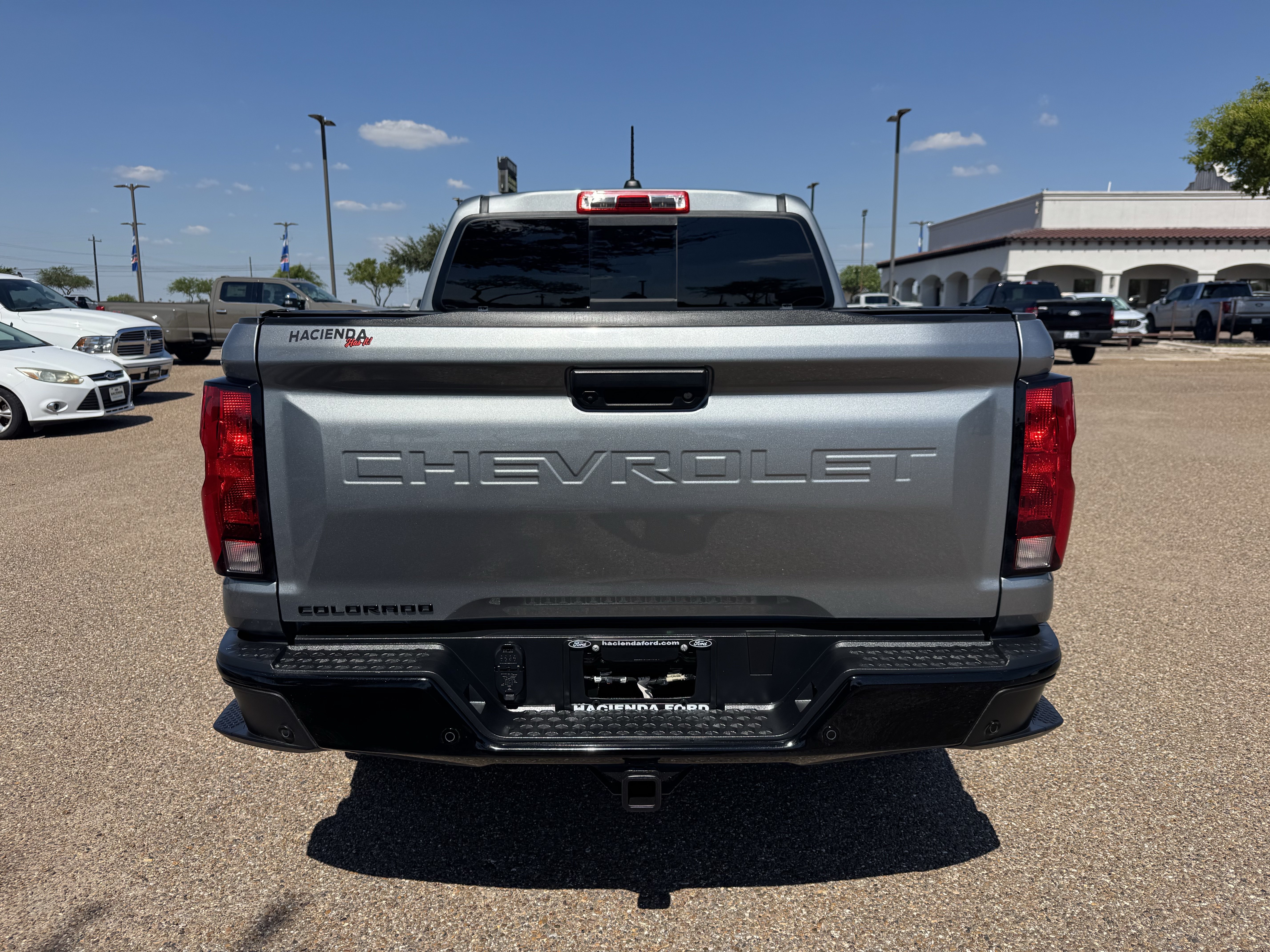 Used 2025 Chevrolet Colorado W/T w/ WT Custom Package RWD image 18