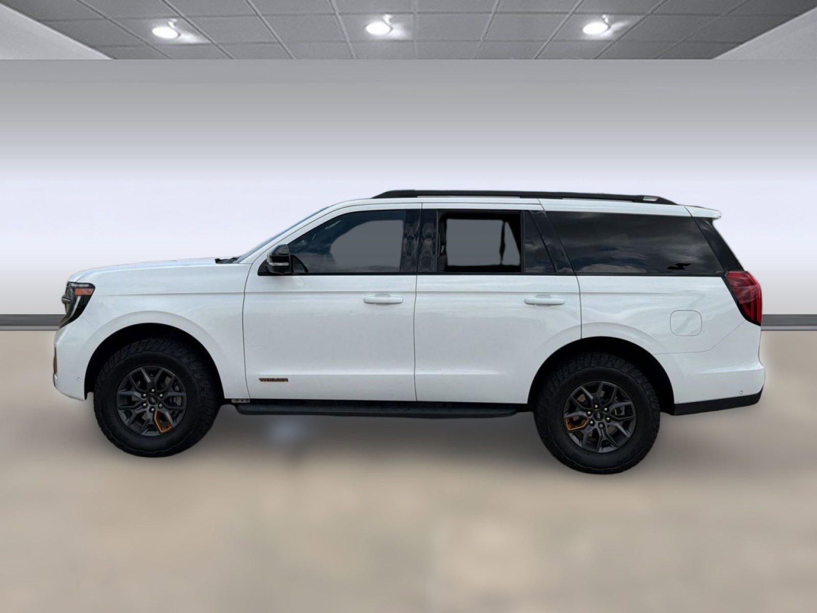 Certified 2025 Ford Expedition Tremor AWD/4WD image 2
