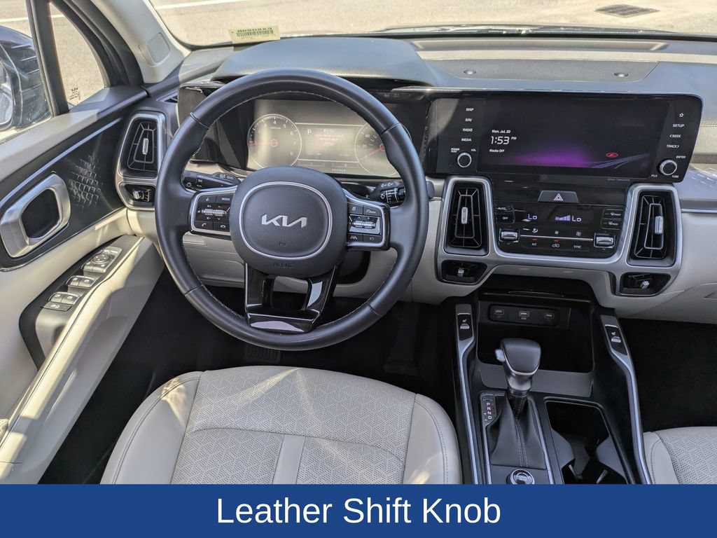 Used 2022 Kia Sorento S w/ Panoramic Sunroof Package FWD image 20
