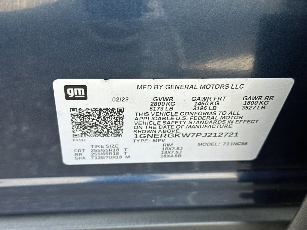 Used 2023 Chevrolet Traverse LT image 28