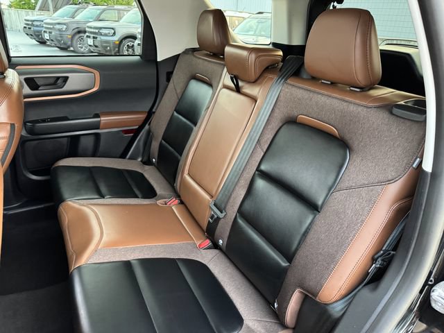 Certified 2025 Ford Bronco Sport Outer Banks w/ Outer Banks Tech Package+ AWD/4WD image 16