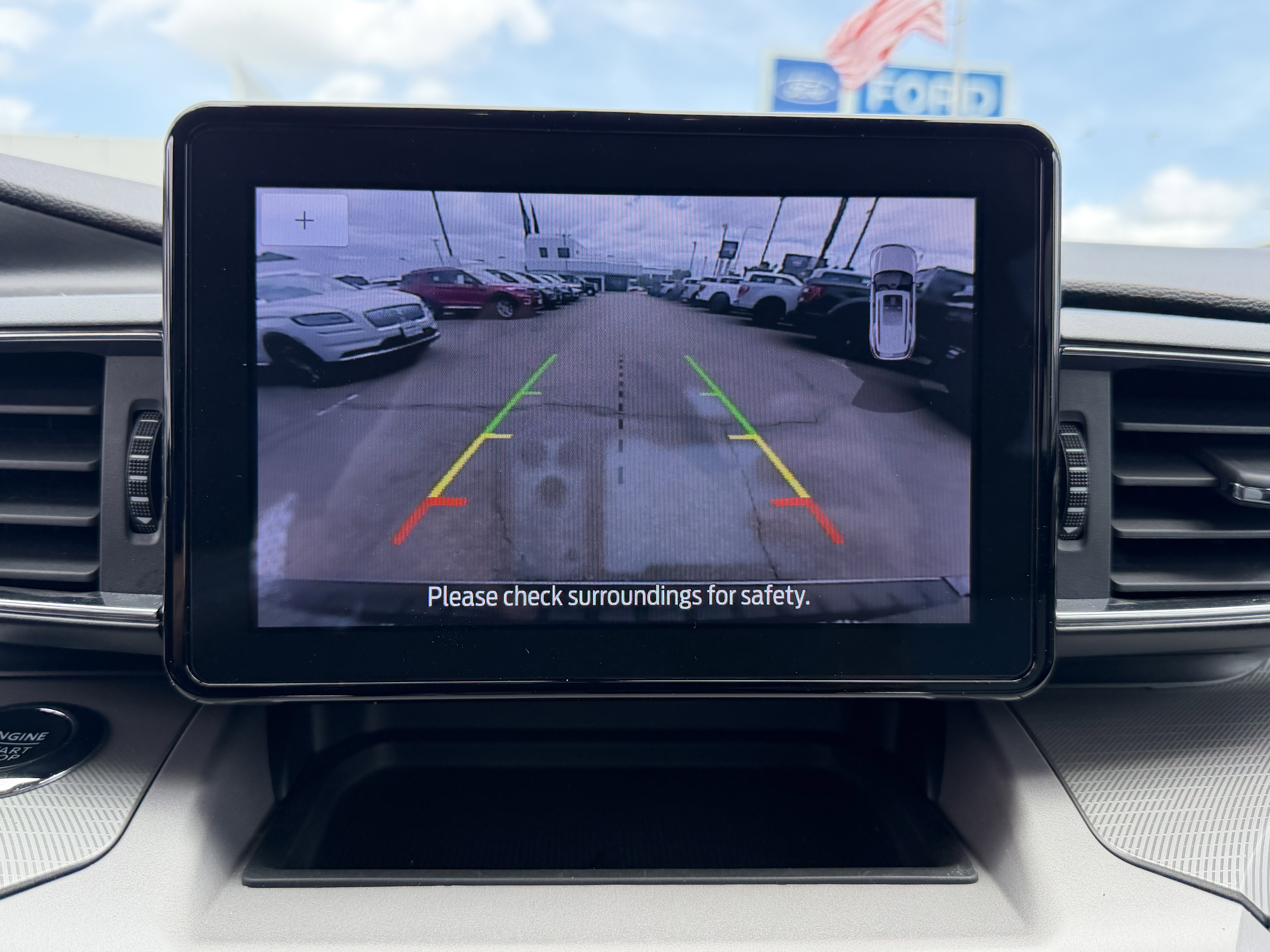 Certified 2023 Ford Explorer XLT w/ Equipment Group 202A RWD image 19