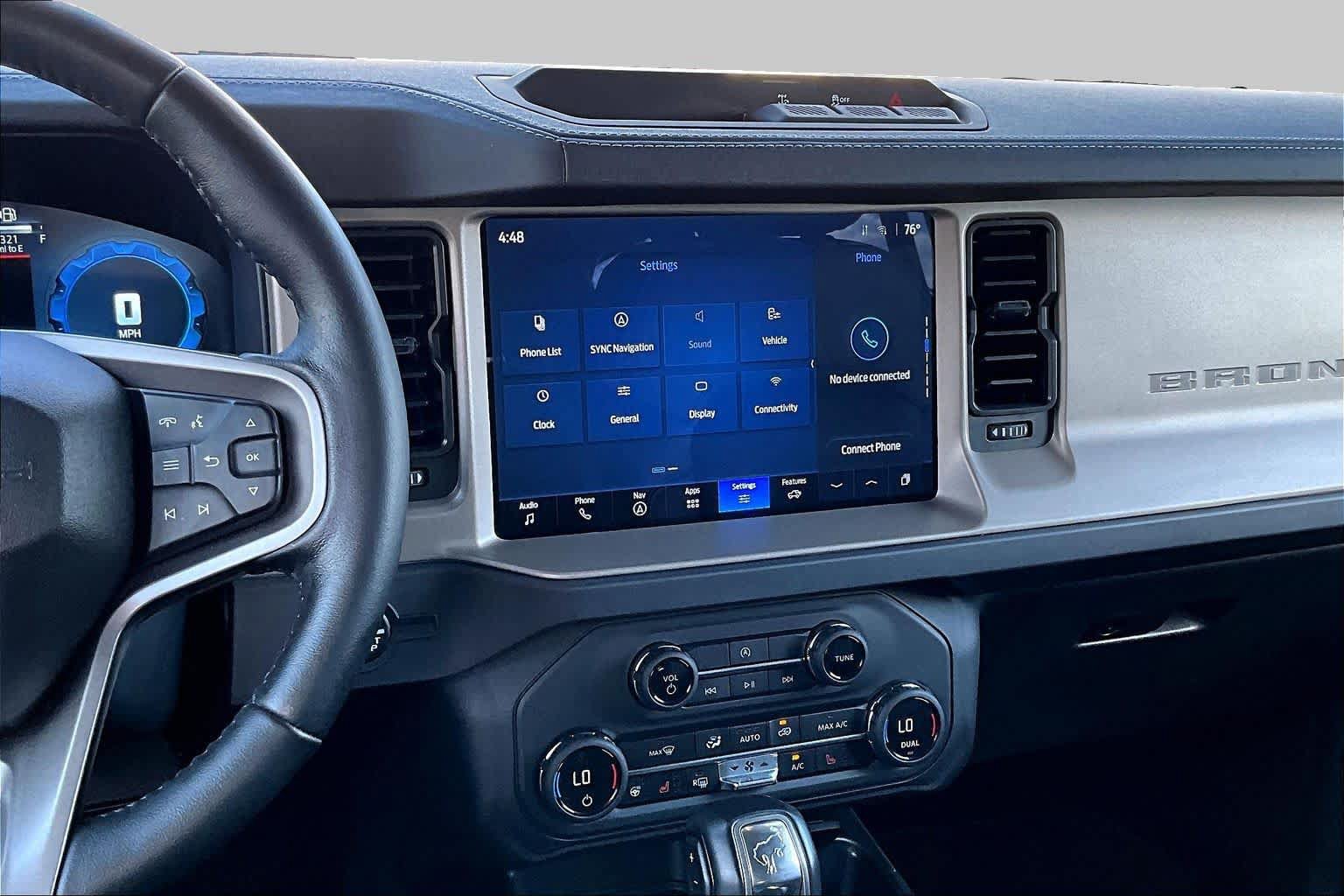 Certified 2025 Ford Bronco Outer Banks AWD/4WD image 9