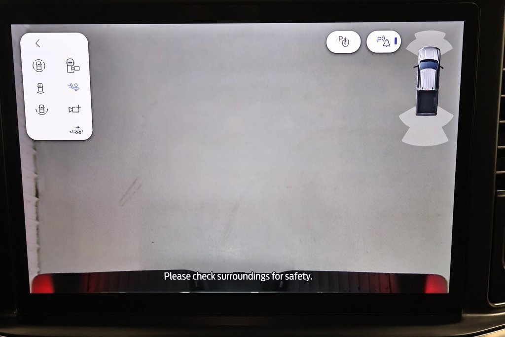 Certified 2026 Ford F350 Platinum w/ Platinum Plus Package image 32