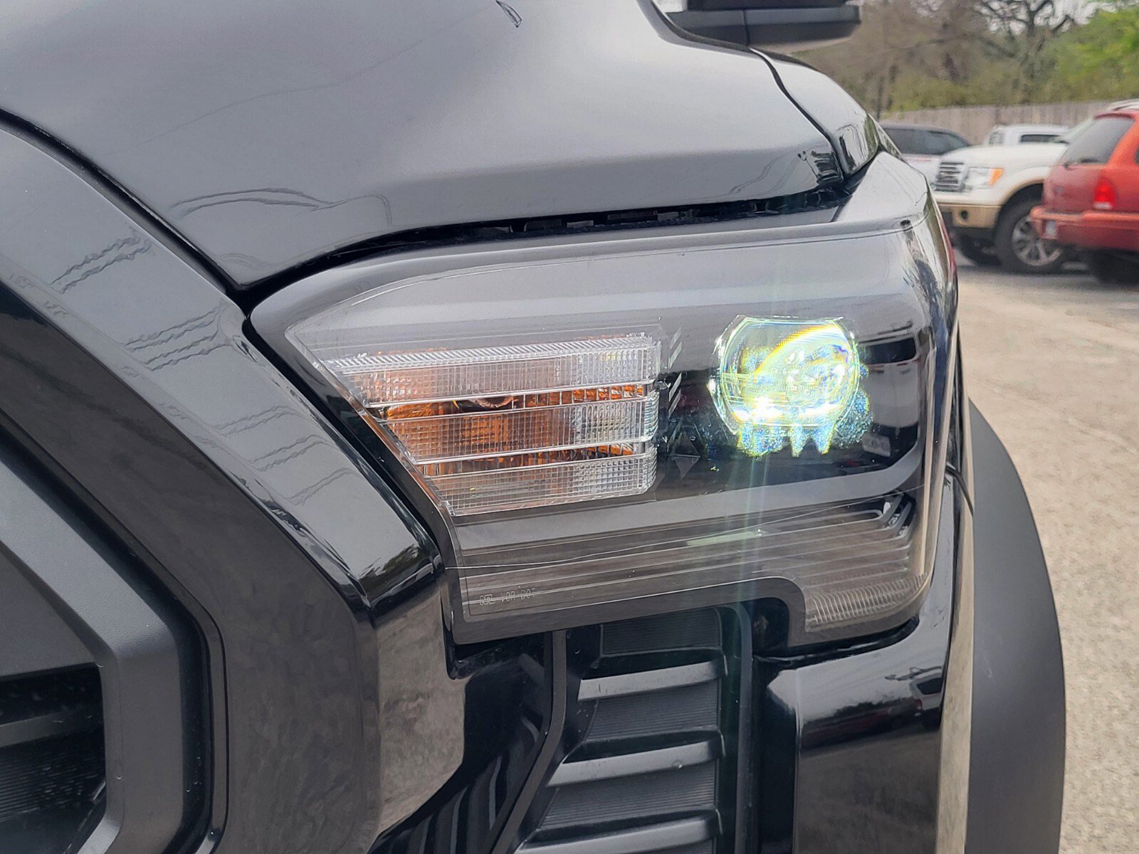 Used 2024 Toyota Tacoma TRD Off-Road image 11