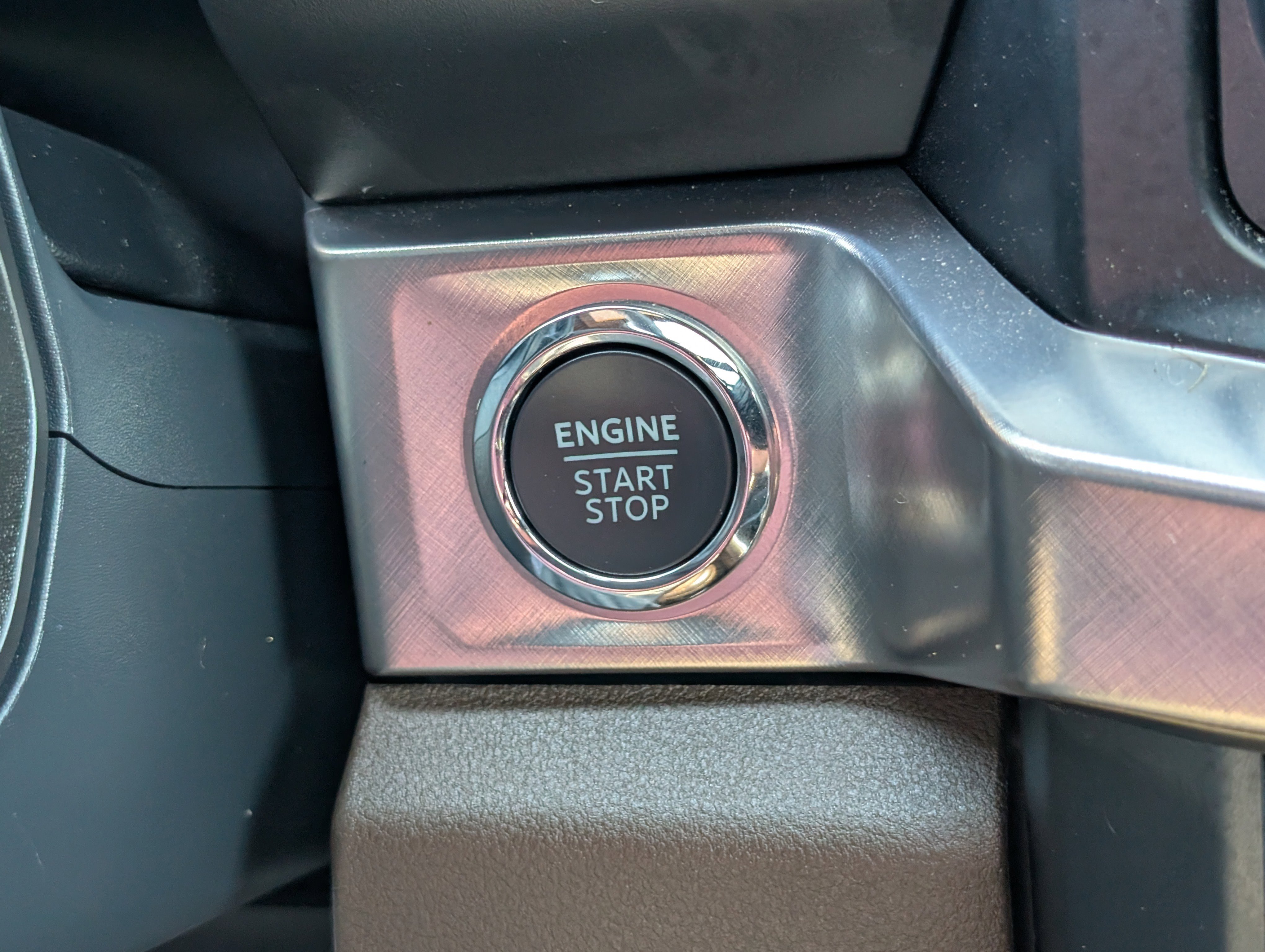 Certified 2025 Ford F250 King Ranch AWD/4WD image 24