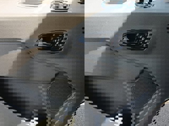 Certified 2023 Ford Transit 350 XL image 17