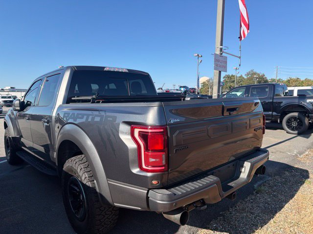 Certified 2018 Ford F150 Raptor w/ Equipment Group 802A Luxury AWD/4WD image 4
