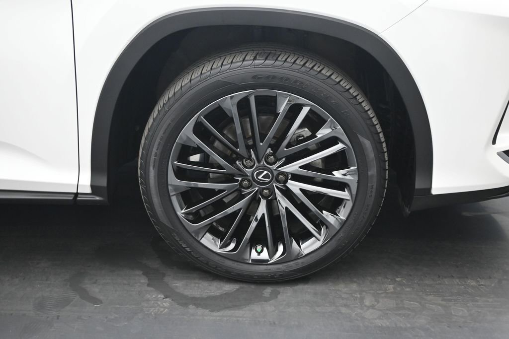 Used 2022 Lexus RX 350L Premium w/ Special Edition AWD/4WD image 28