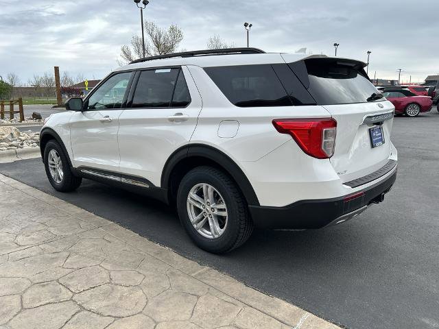 Certified 2022 Ford Explorer XLT w/ Equipment Group 202A AWD/4WD image 6