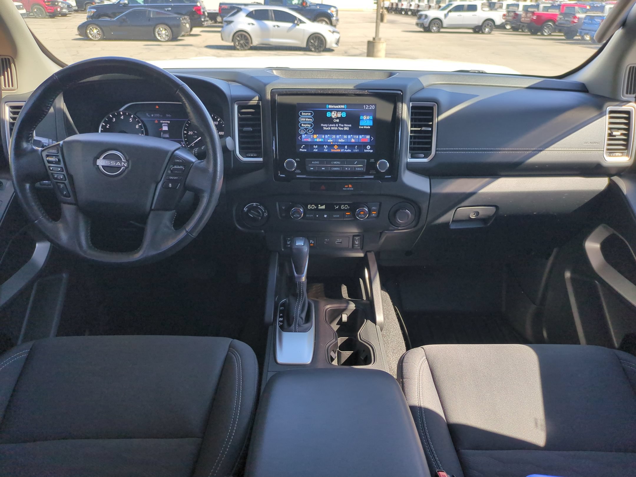 Used 2022 Nissan Frontier SV AWD/4WD image 27