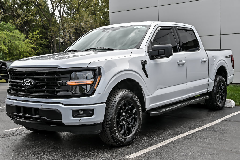 Certified 2024 Ford F150 XLT w/ Equipment Group 302A MID AWD/4WD image 5