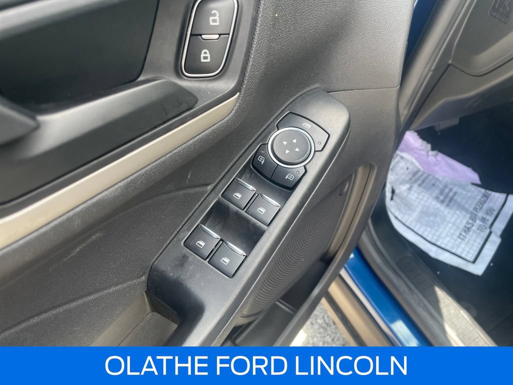 Certified 2022 Ford Escape SE FWD image 14