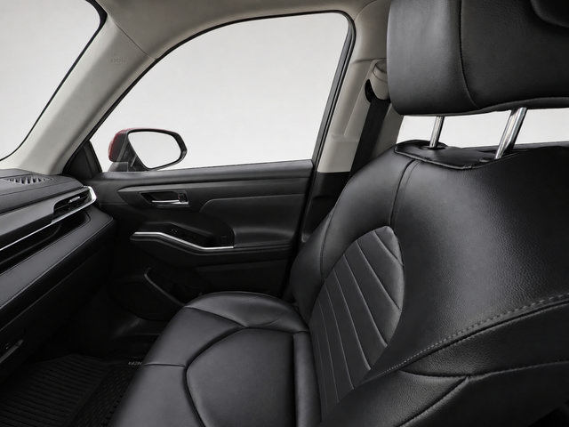 Used 2020 Toyota Highlander XLE AWD/4WD image 11
