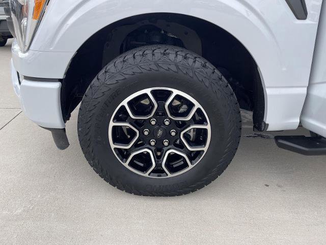 Certified 2021 Ford F150 XLT w/ Equipment Group 302A High image 10