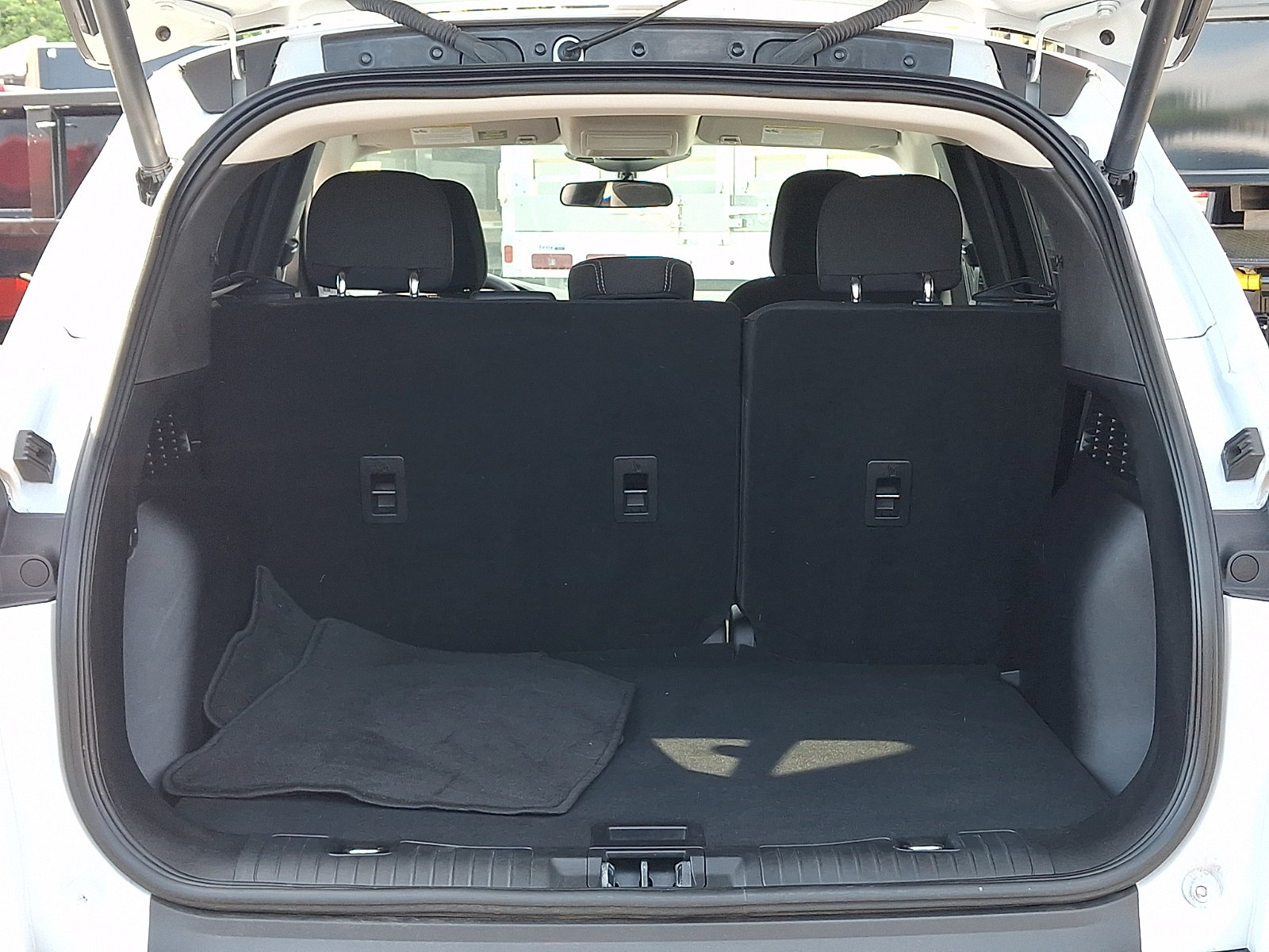 Certified 2023 Ford Escape Active AWD/4WD image 28