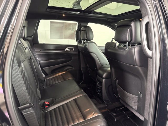 Used 2018 Jeep Grand Cherokee Limited AWD/4WD image 5
