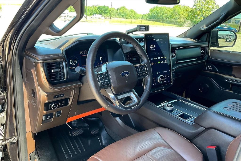 Certified 2024 Ford Expedition King Ranch RWD image 14