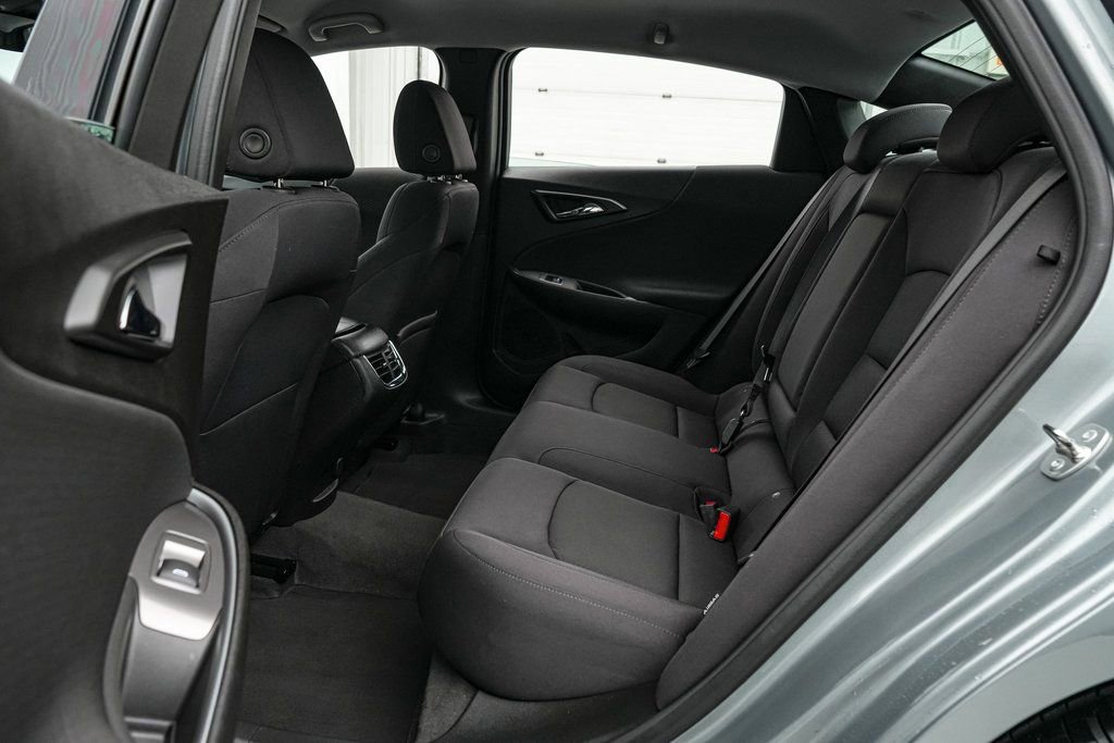 Used 2024 Chevrolet Malibu LT image 18