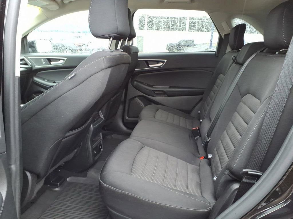 Certified 2024 Ford Edge SEL w/ Convenience Package AWD/4WD image 11