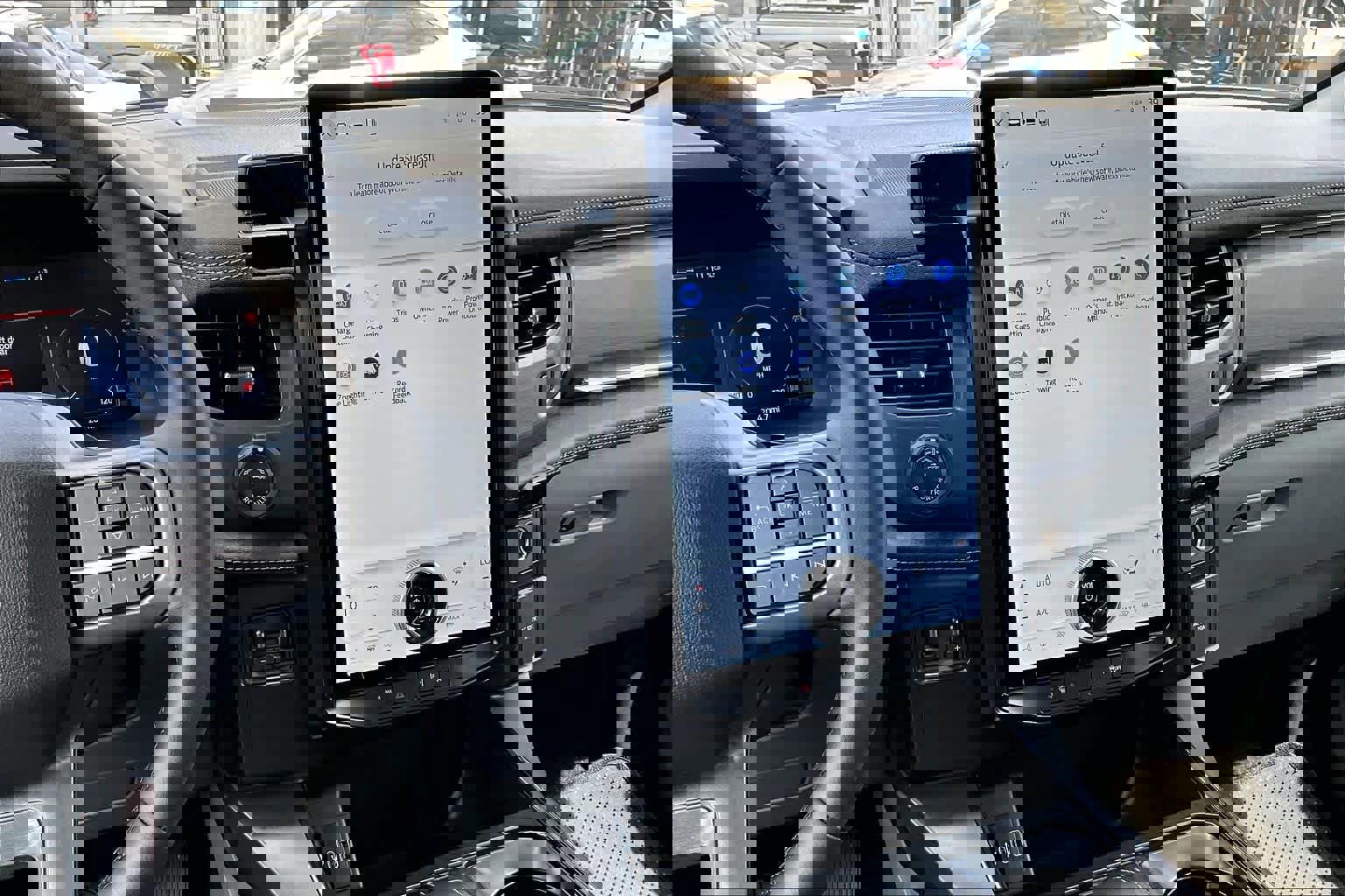 Certified 2025 Ford F150 Lightning Flash image 9