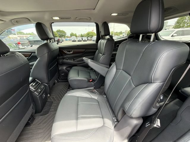 Used 2023 Subaru Ascent Touring AWD/4WD image 27