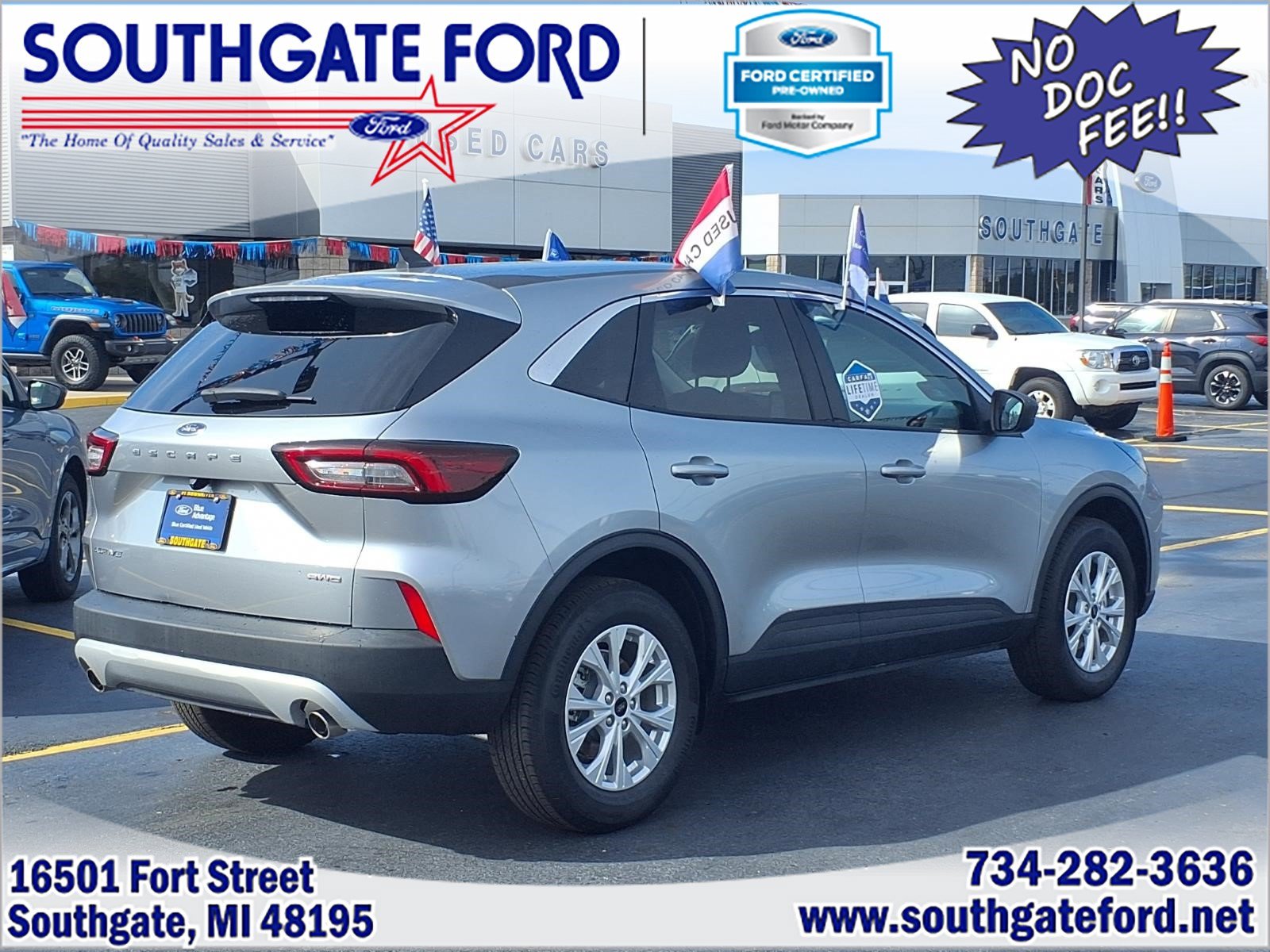 Certified 2024 Ford Escape Active AWD/4WD image 2