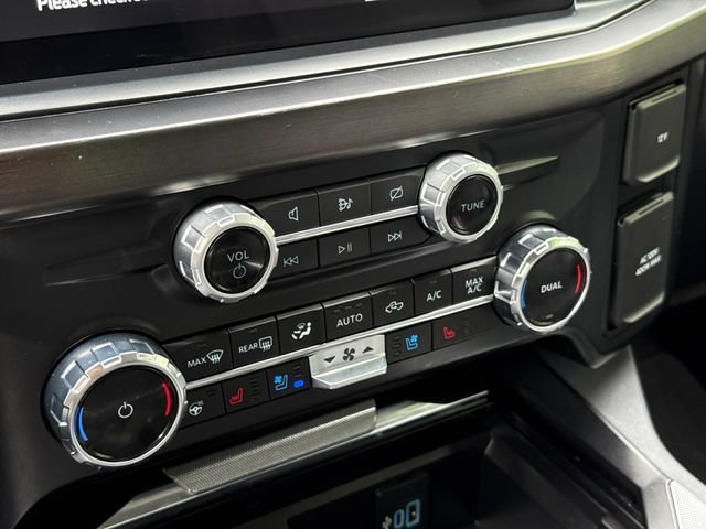 Certified 2024 Ford F250 Lariat w/ Sport Appearance Package AWD/4WD image 26